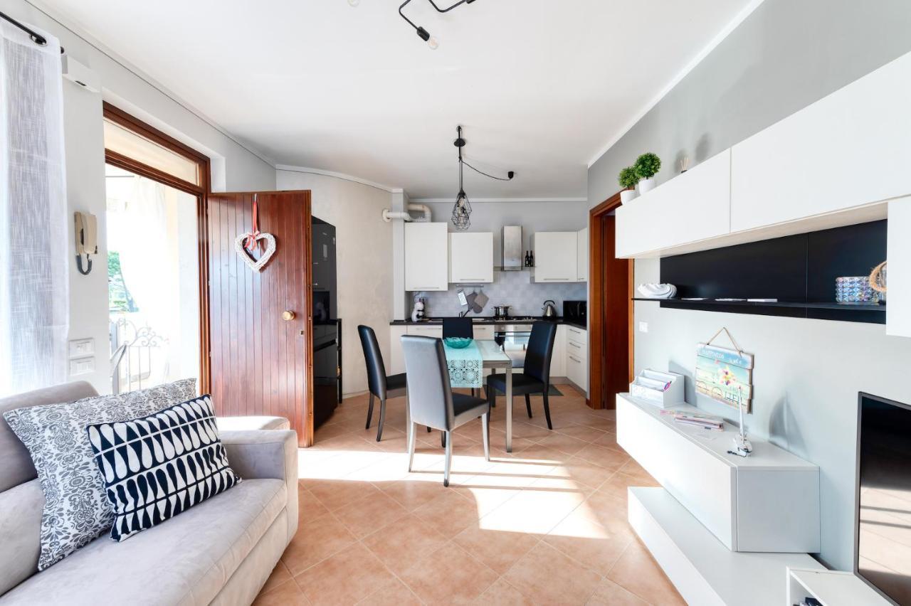 Wolf House - Sirmione Holiday Экстерьер фото